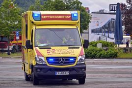 Schwerer Unfall Rettungskraefte Uebten In Jena Den Ernstfall 10
